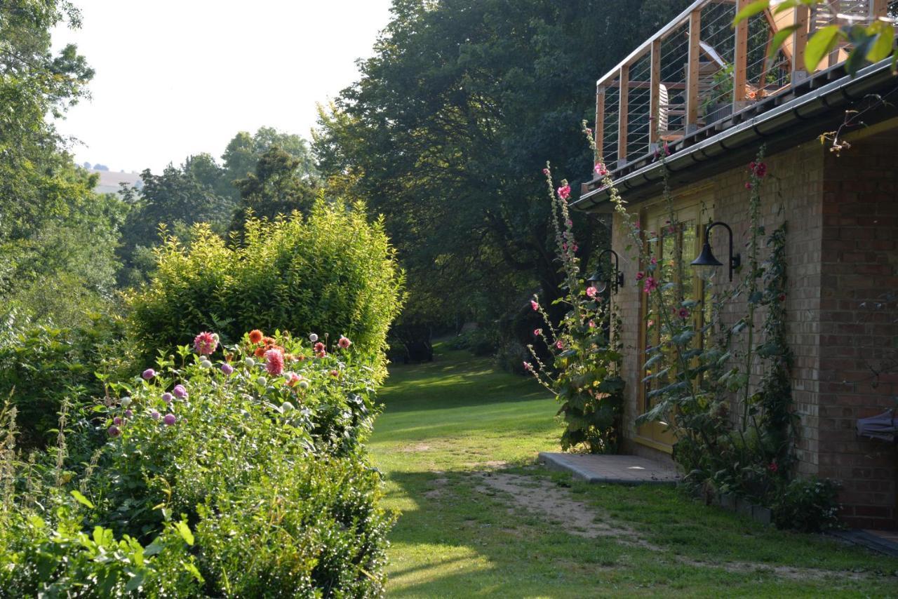 Thatchcombe B&B Wantage Bagian luar foto