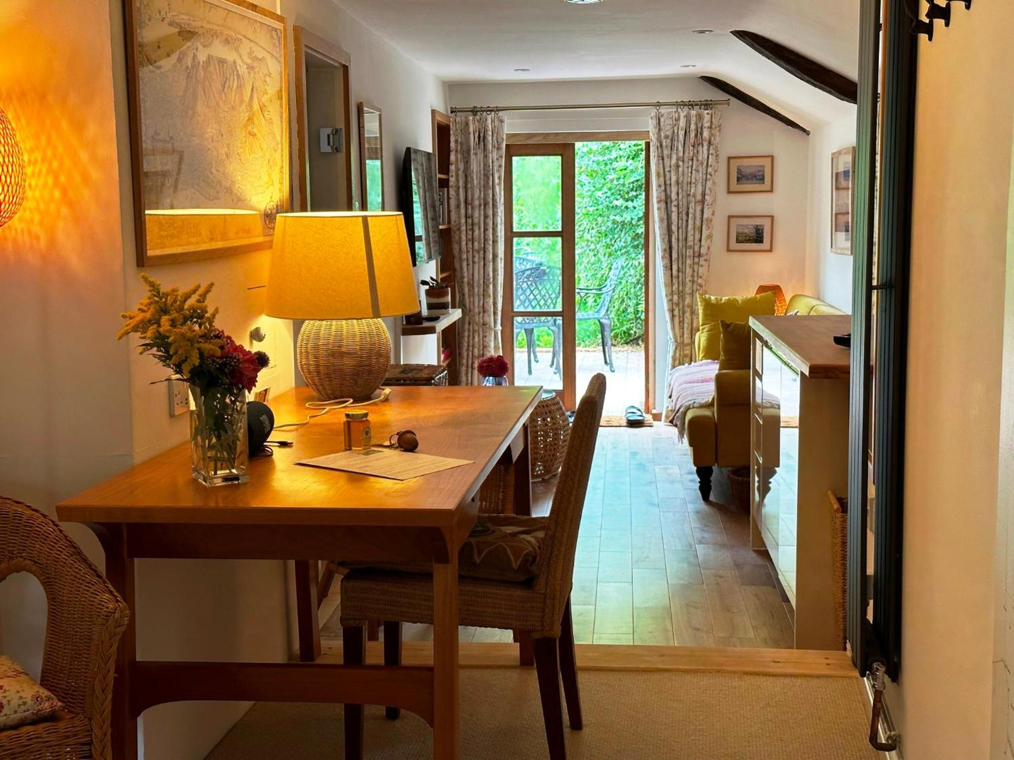 Thatchcombe B&B Wantage Bagian luar foto