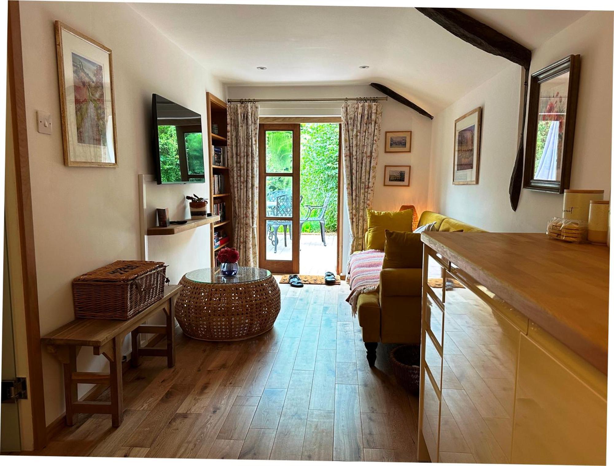 Thatchcombe B&B Wantage Bagian luar foto